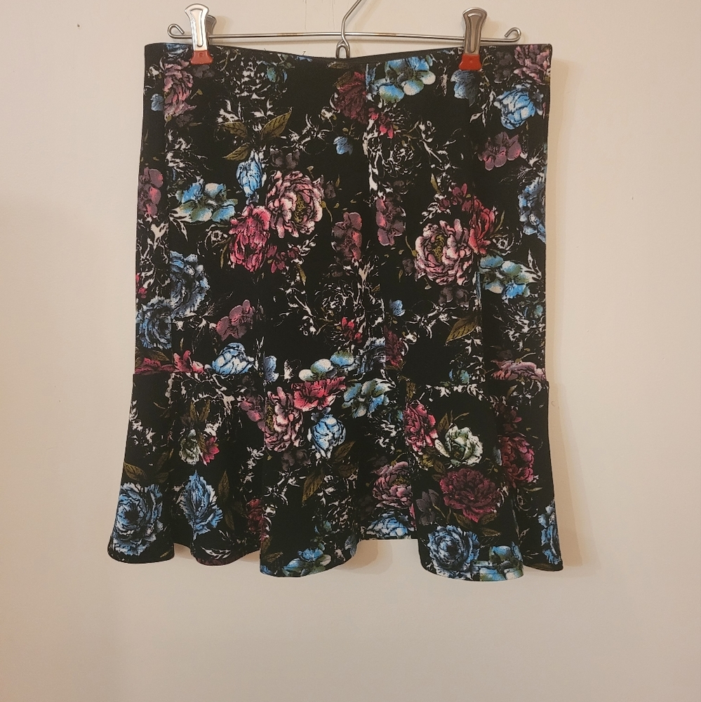 F&M Floral Skirt | L